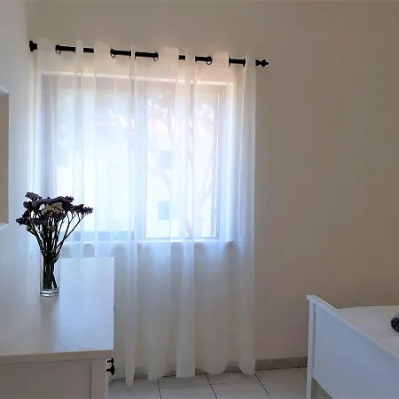 Appartement Mouramar- Garagem, Piscina & Wifi