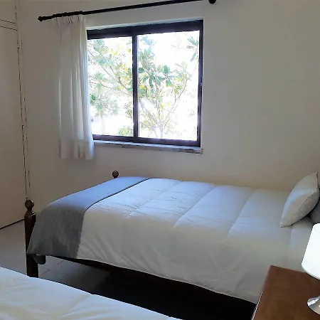 Mouramar- Garagem, Piscina & Wifi Apartment