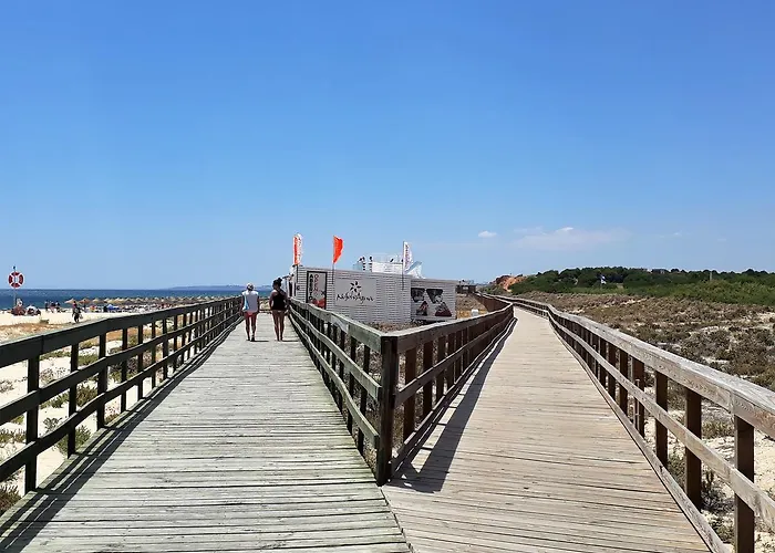 Apartmán Mouramar- Garagem, Piscina & Wifi